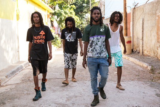 Chronixxlrg
