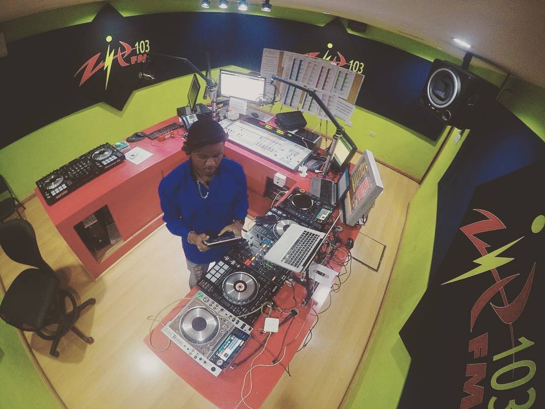 Jamaica, DJ, ZJ, Music, Dancehall, Reggae, Hip Hop, Blog, 13thStreetPromotions, Music, ZJ West, Zipjock West, Zip 103 FM, DreamChaser, Interview, Caribbean, Portmore, Yung Gunnerz,