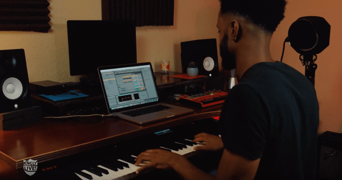 Jamaica, Miami, Dancehall, Reggae, Hip Hop, Pop Music, Music, Blog, Kris Karz, PRoducer, 13thStreetPromotions, 13thStreetPromo,