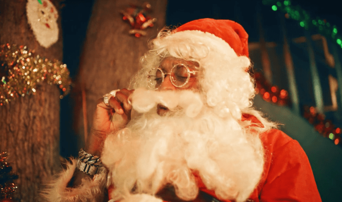 Elephant Man "Sling" on 13thStreetPromotions.com #Jamaica #Dancehall #Music #13thStreetPromotions #ElephantMan #Sling #Christmas #Holiday #Caribbean