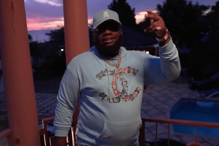 Chronic Law "Gun Pon Belly" on 13thStreetPromotions.com #Jamaica #Dancehall #Music #13thStreetPromotions #ChronicLaw #LawBoss #GunPonBelly #RichBadnness #Caribbean