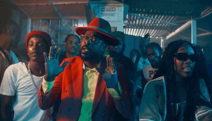 Beenie Man "Simma" on 13thStreetPromotions.com #Jamaica #Dancehall #Music #13thStreetPromotions #BeenieMan #KingBeenieMan #MusicVideo #DeshaRavers #SimmaAlbum #Simma #Caribbean