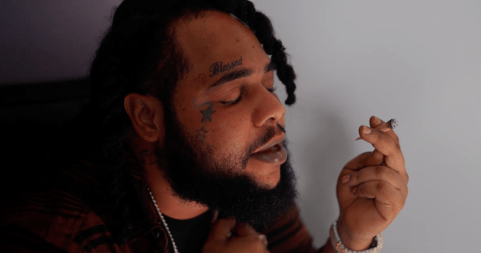 Squash "Freeze Cold" on 13thStreetPromotions.com #Jamaica #Dancehall #Music #13thStreetPromotions #Squash #Squash6iixBoss #FreezeCold #VPRecords #HemtonMusic #Caribbean