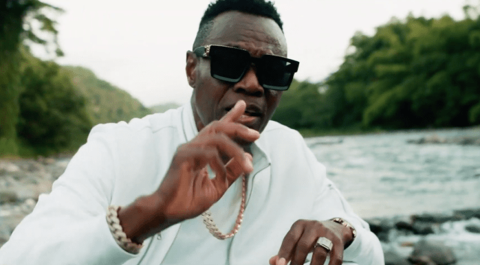 Wayne Wonder "Lift Me Up" on 13thStreetPromotions.com #Jamaica #Dancehall #Music #13thStreetPromotions #WayneWonder #SpongeMusic #LiftMeUp #KDVisuals #Caribbean