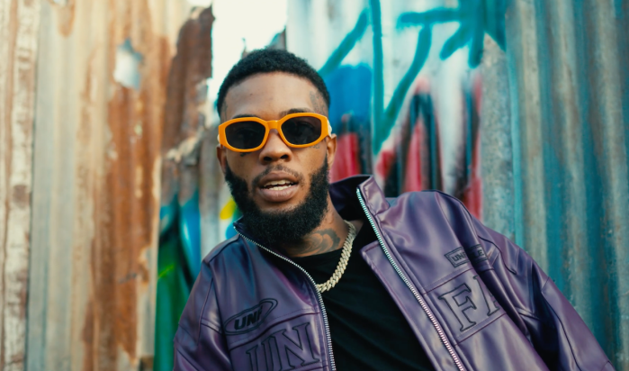 Roze Don "Bam Bam" on 13thStreetPromotions.com #Jamaica #Dancehall #Music #13thStreetPromotions #RozeDon #BamBam #Bugzy2Flashy #MusicVideo #2FlashyRecords #Video #SlyandRobbie #TaxiGang #Caribbean