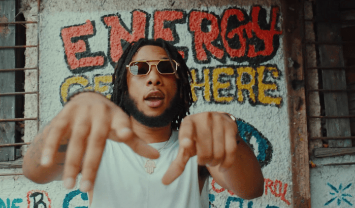 Soun Bwoii "Early" on 13thStreetPromotions.com #Jamaica #Dancehall #Music #13thStreetPromotions #SounBwoii #ToddlaT #Early #Party #Caribbean #UK #Joffski #MusicVideo