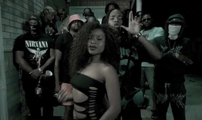 Armanii "Pan A Shot" on 13thStreetPromotions.com #Jamaica #Dancehall #music #13thStreetPromotions #Armanii #PanAShot #MusicVideo #TheKnemesis #SlingerzRecords #Youtube