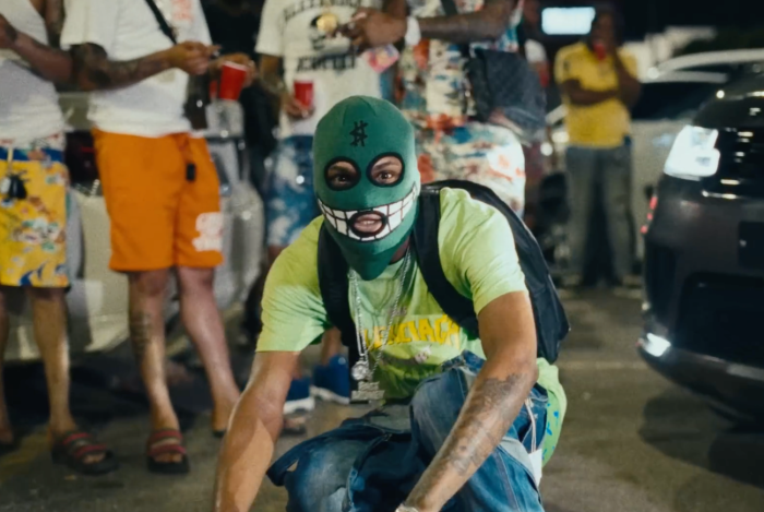 Eddy G Bomba "Luigi" on 13thStreetPromotions.com #Jamaica #Dancehall #Music #13thStreetPromotions #EddyGBomba #Luigi #CashCodeRecords #Caribbean #MusicVideo #Video #Youtube #KreativeKlique