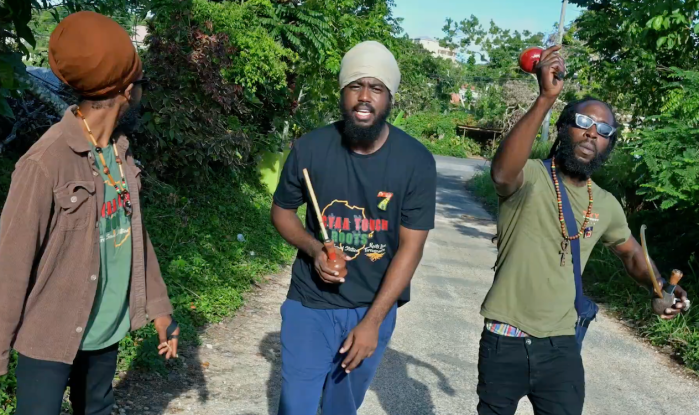 Dan Gio "Lime Tree Lane" on 13thStreetPromotions.com #Jamaica #Reggae #Music #13thStreetPromotions #DanGio #DanGioMusic #LimeTreeLane #LionTrod #HerbPocketProduction #ZionTrodRecords #Caribbean #Rastafari