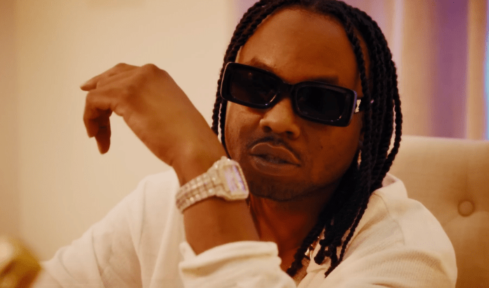 Rygin King "Top Shelf" on 13thStreetPromotions.com #Jamaica #Dancehall #Music #13thStreetPromotions #RyginKing #TopShelf #ShaneCreative #444 #RemalinksRecords #RyginTrapRecords #Video #Youtube #Caribbean