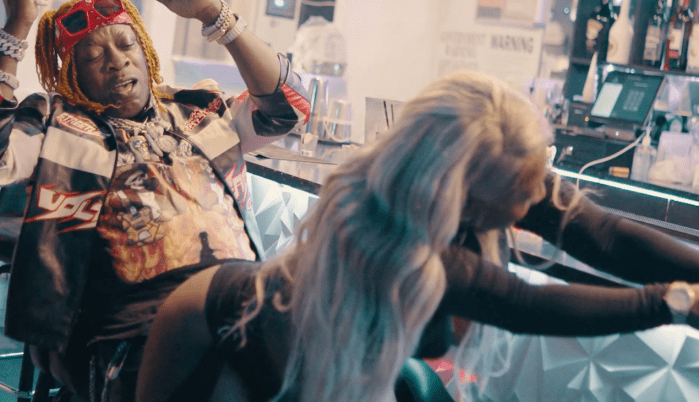 Elephant Man x DJ Mac "Gimmi Rum" on 13thStreetPromotions.com #Jamaica #Dancehall #Music #13thStreetPromotions #DJMac #ElephantMan #GimmiRum #Rum #MusicVideo #RojhayAnderson #Video #Youtube #Caribbean #QueenzFlip #JayZ #BigChips