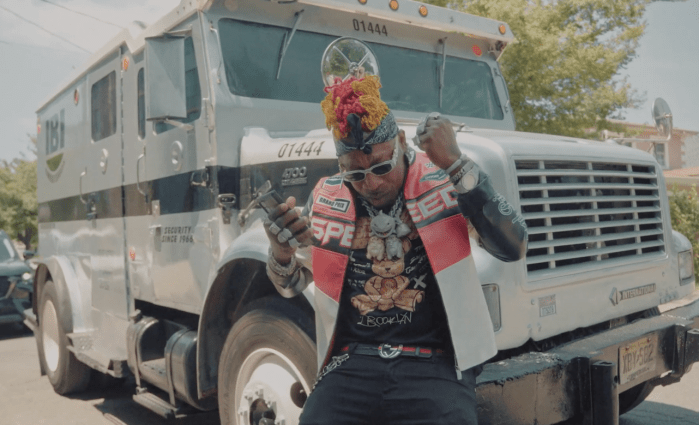 Elephant Man "Style" on 13thStreetPromotions.com #Jamaica #Dancehall #Music #13thStreetPromotions #ElephantMan #Style #PharmacyRecords #EchoBeats #PawkiiDonMusick #Caribbean #MusicVideo #Video #Youtube #RojhayAnderson