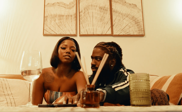 Di Genius "Bigger Than Bun" on 13thStreetPromotions.com #Jamaica #Dancehall #Music #13thStreetPromotions #DiGenius #StephenMcGregor #BiggerThanBun #Cheating #Bun #Relationships #MusicVideo #Video #Rizzy #Youtube #BiggerThanBun