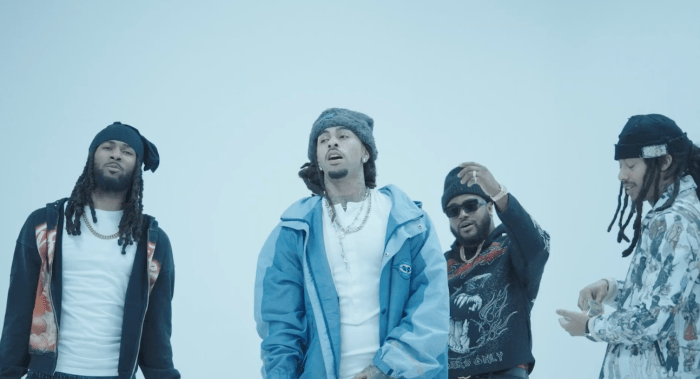 Robb Bank$ "Hurting"/"Snow" with Kaation on 13thStreetPromotions.com #Jamaica #Florida #HipHop #Dancehall #Music #13thStreetPromotions #RobbBanks #Hurting #Snow #Kaation #RichBadness #430Ent #Deathless #Musicvideo #Youtube #Video