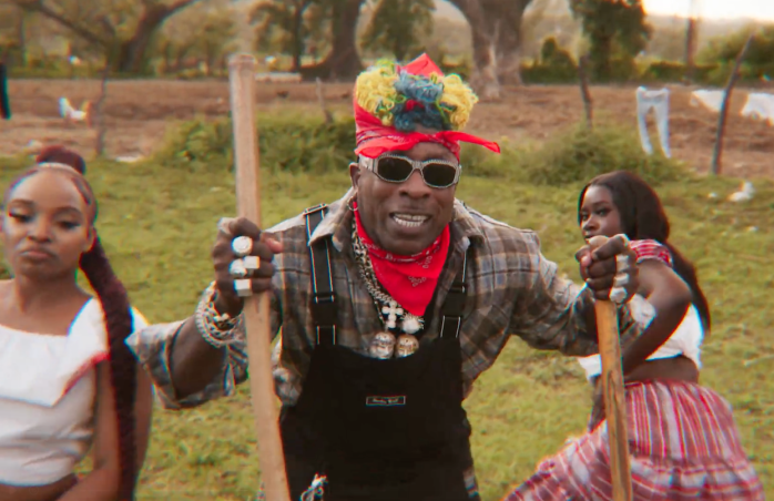 Elephant Man "Hold Him Gyal" on 13thStreetPromotions.com #Jamaica #Dancehall #Music #13thStreetPromotions #ElephantMan #HoldHimGyal #HoldHimJoe #EnergyGodProductions #DiGenius #HillAndGullyRiddim #MusicVideo #Video #Youtube #Caribbean #SimeonDiGreat