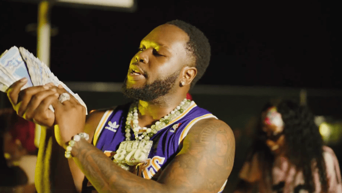 Merkz "Big Beast" on 13thStreetPromotions.com #Jamaica #Dancehall #Music #13thStreetPromotions #Merkz #BigBeast #AddeInstrumentals #JohnnyWonder #SimeonDiGreat #MusicVideo #Video #Youtube #Riddim #Caribbean