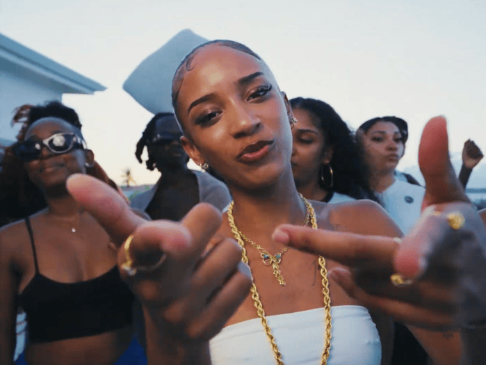 Miimii KDS "6 O'Clock" on 13thStreetPromotions.com #Guadeloupe #Bouyon #13thStreetPromotions #Music #MiimiiKDS #6OClock #MusicVideo #Youtube #Video #Riddim #Joshii #TitoWeGlobal #JervonHenderson #Caribbean #DutchWestIndies